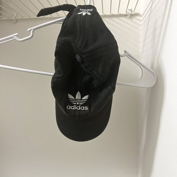Adidas Black Baseball Hat - Picture 1 of 1